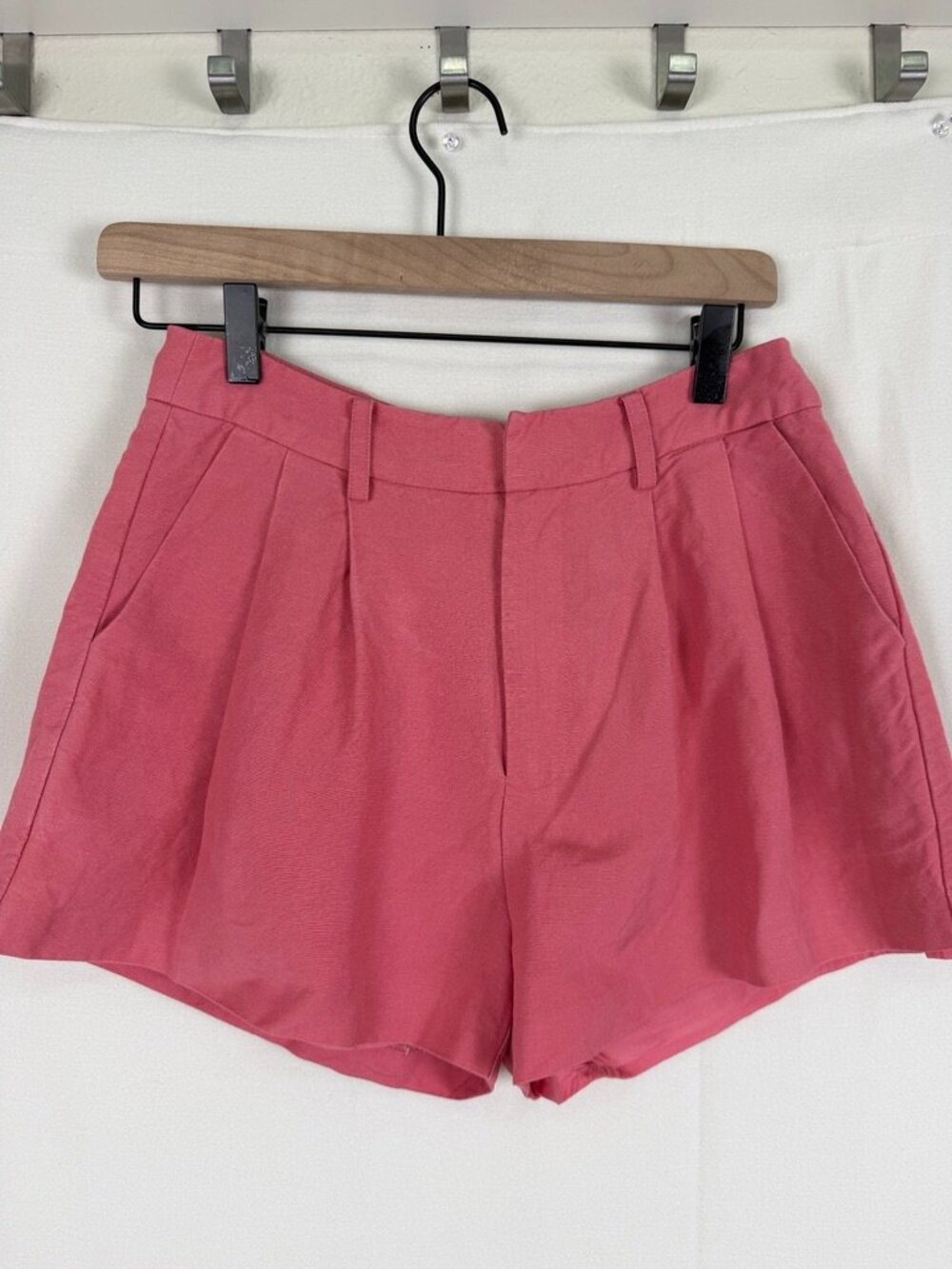 PAIGE‎ Andie Dusty Bubblegum Pink Pleated Linen Blend Lined Shorts Size 4
